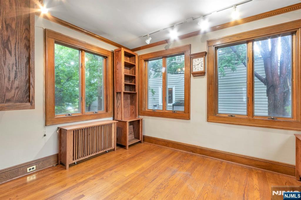 180 Washington Avenue