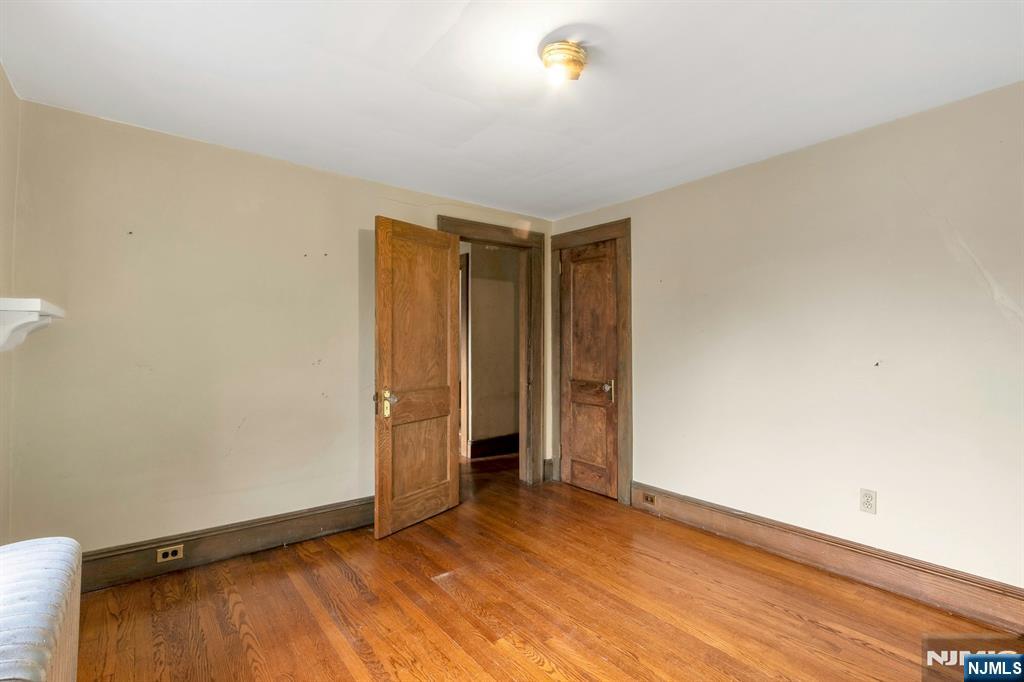 180 Washington Avenue