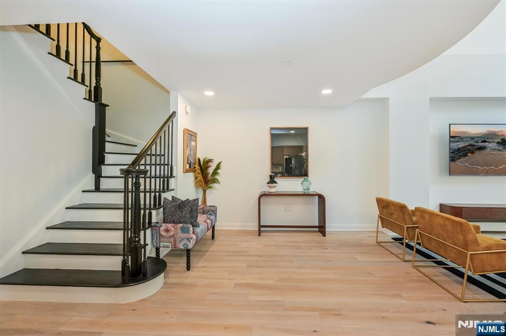 207 Shearwater Court 14