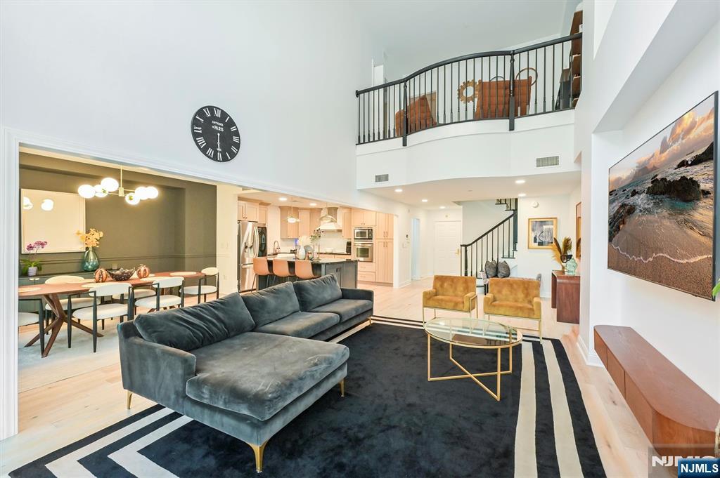 207 Shearwater Court 14