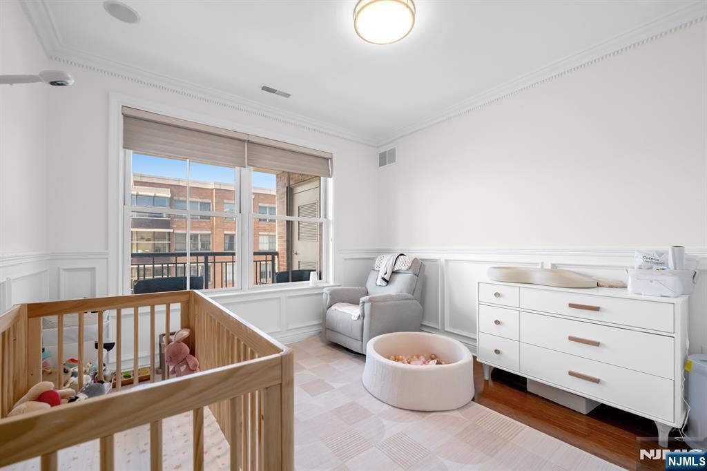 22 Ave At Port Imperial 403