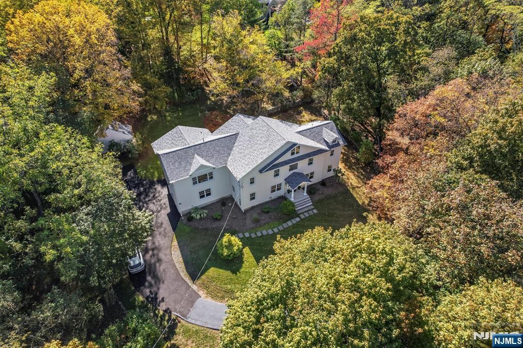 174 Upper Saddle River Road
