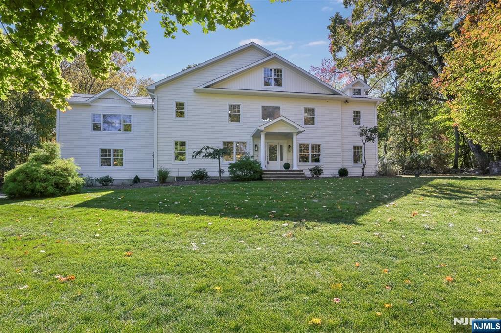 174 Upper Saddle River Road