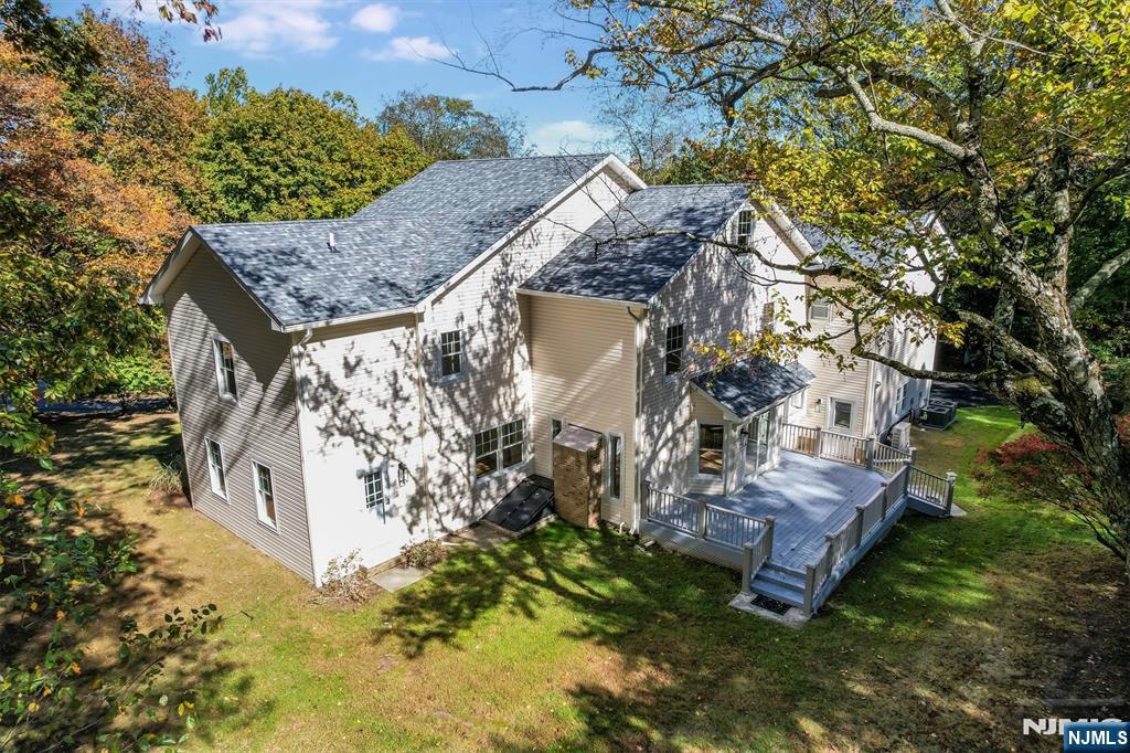 174 Upper Saddle River Road