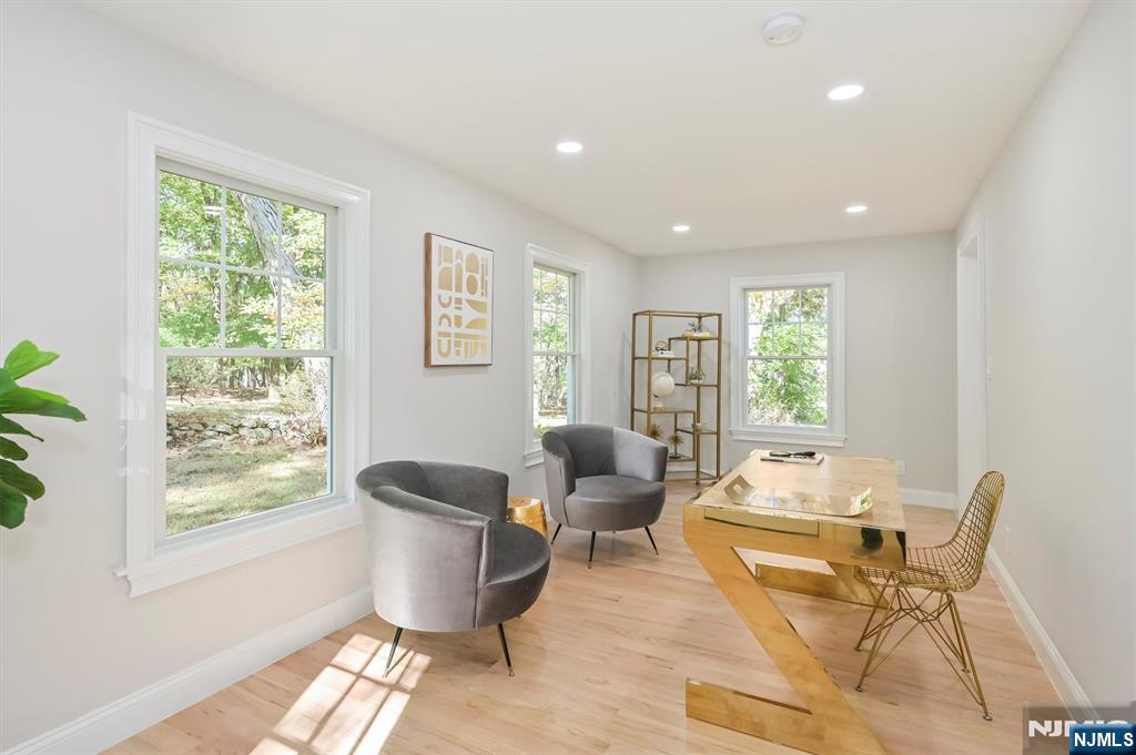 174 Upper Saddle River Road