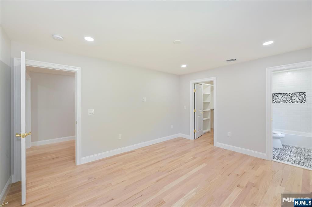 174 Upper Saddle River Road