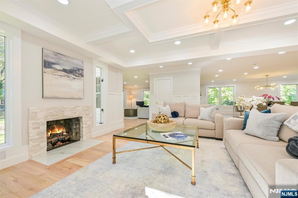 174 Upper Saddle River Road