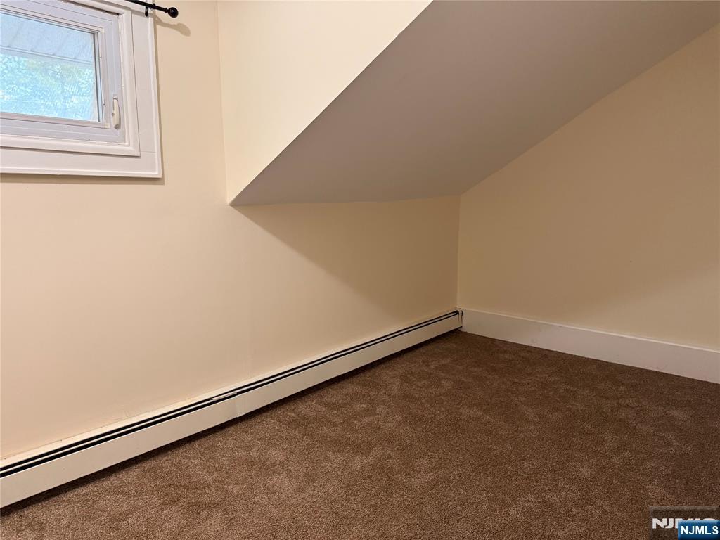 37 Hawthorne Avenue B