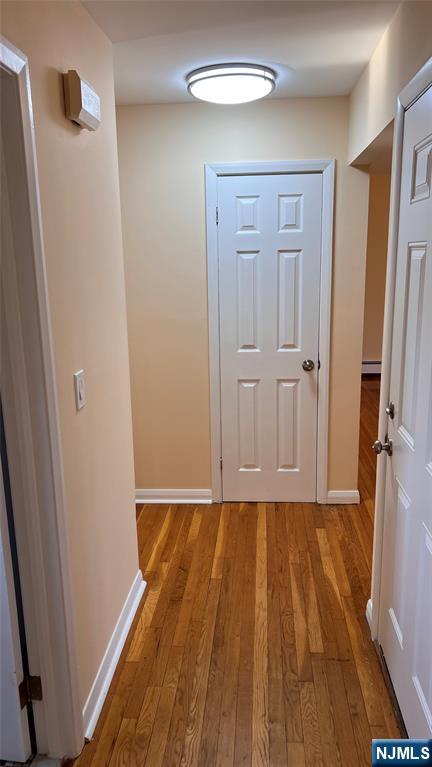 372 GILBERT Avenue 2