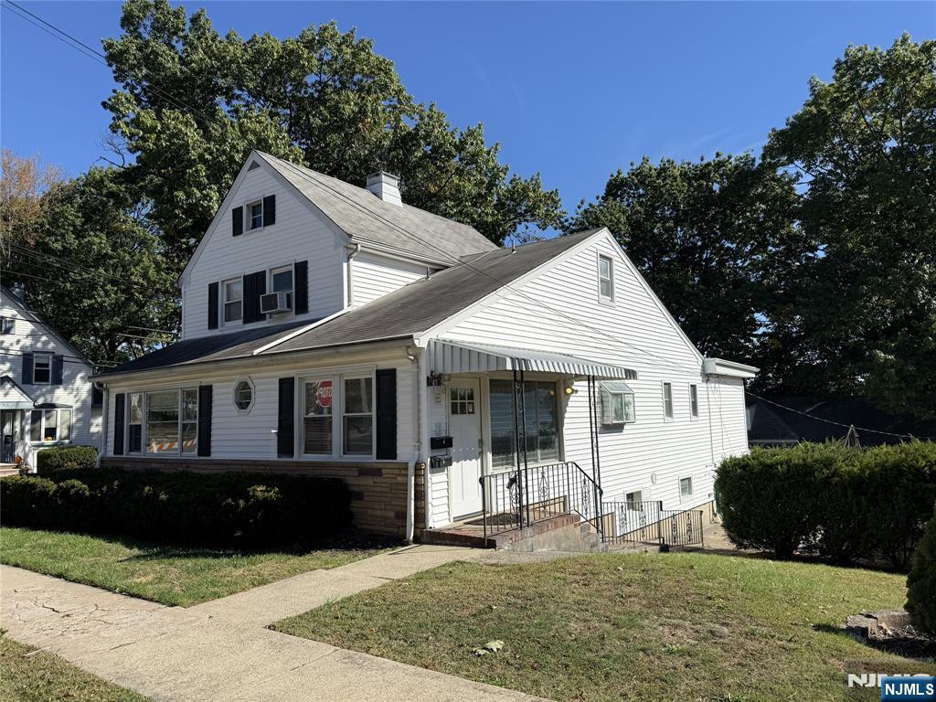 47 Hasbrouck Avenue 1