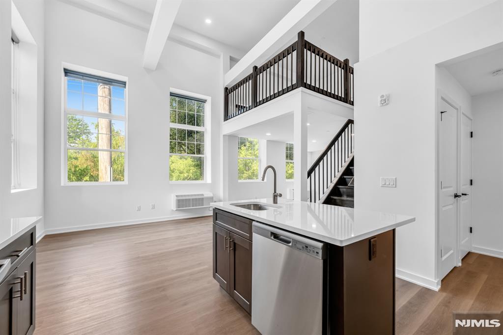 315 Railroad Avenue 106