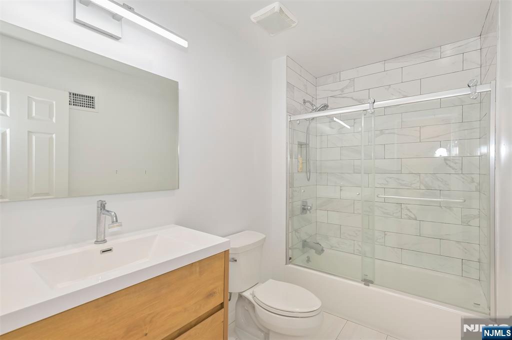 59 White Beeches Drive 59C