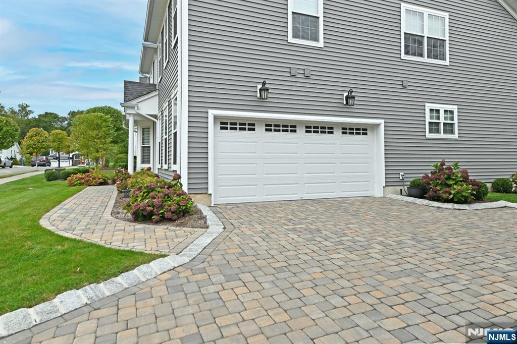 207 Ell Road