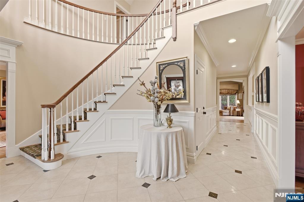 677 Alexander Court