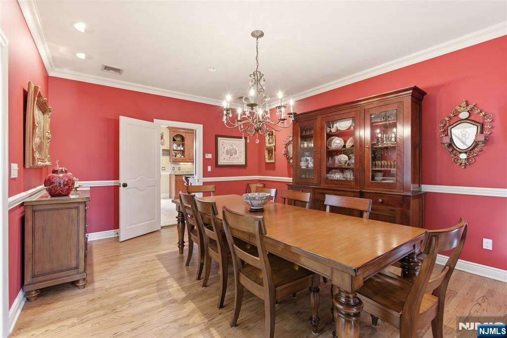 677 Alexander Court