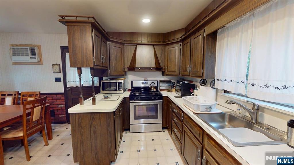 149 Brookside Avenue