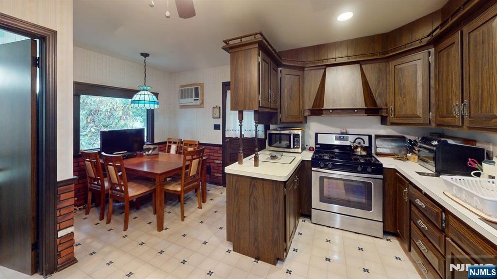 149 Brookside Avenue