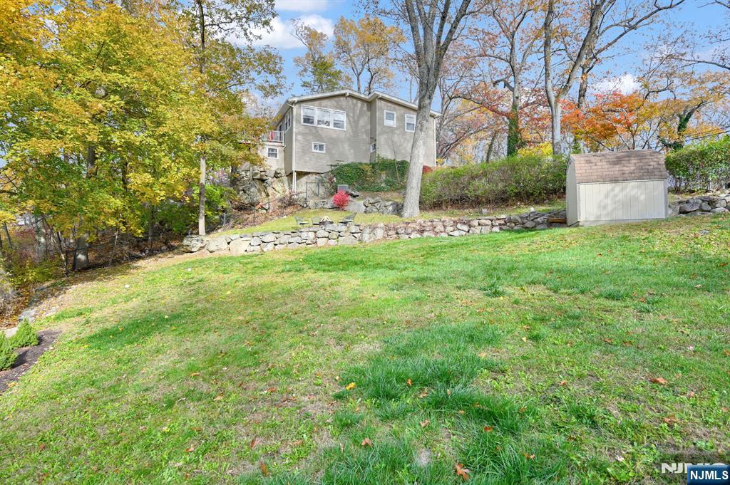 64 Bellot Road