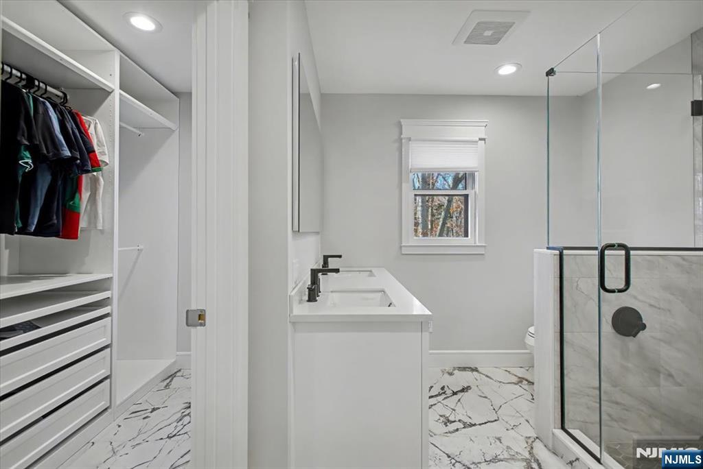 567 Echo Glen Avenue