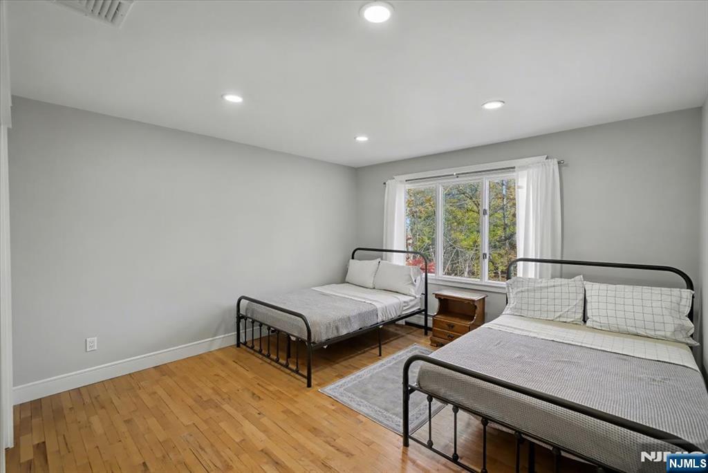 567 Echo Glen Avenue