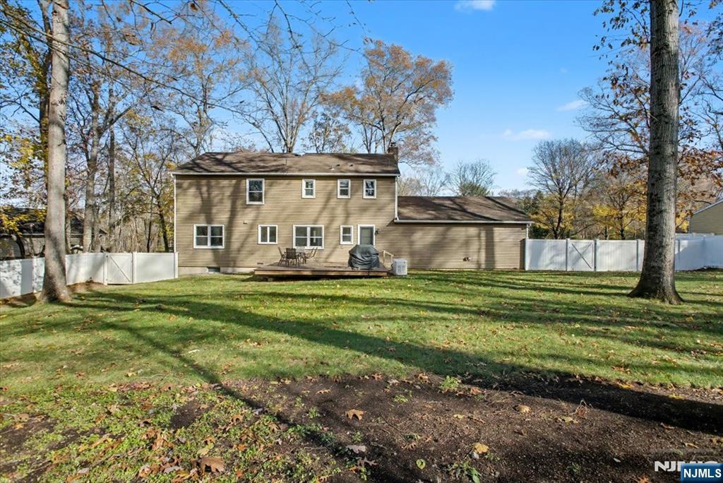 567 Echo Glen Avenue