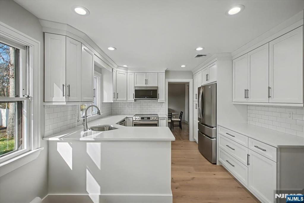 567 Echo Glen Avenue