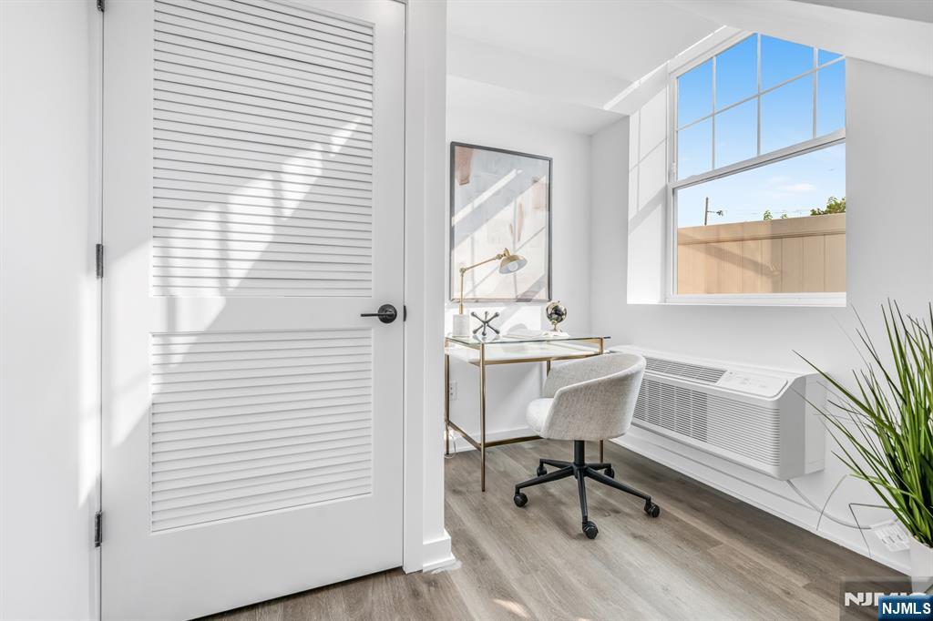 315 Railroad Avenue 110