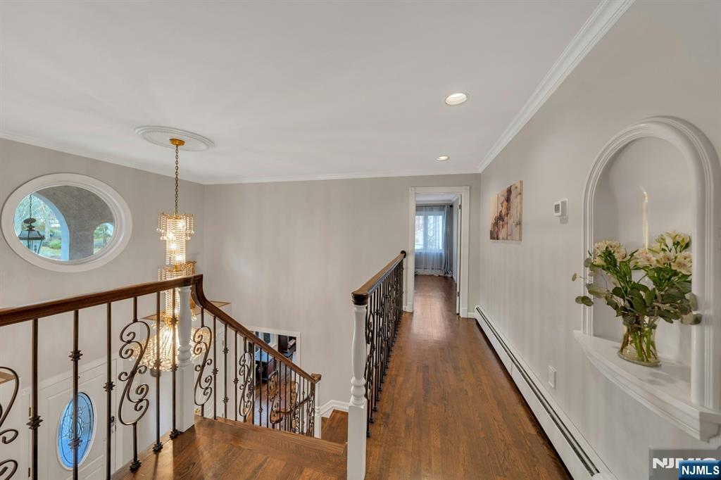 565 Faletti Way