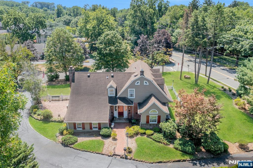 174 Paramus Road