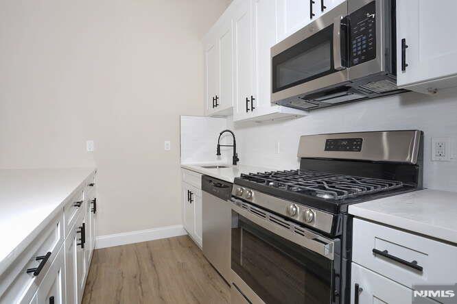 385 Passaic Avenue 4