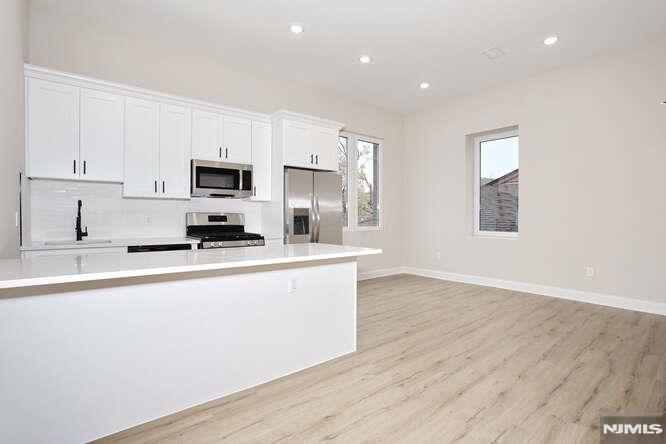 385 Passaic Avenue 4