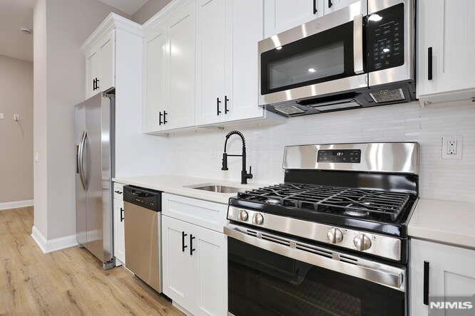 385 Passaic Avenue 5