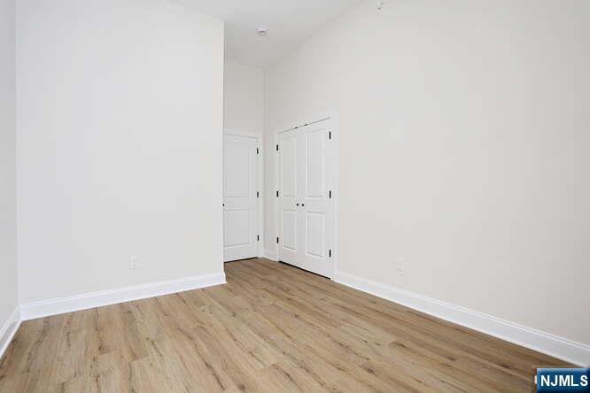 385 Passaic Avenue 5