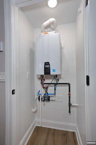 385 Passaic Avenue 5