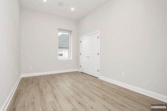 385 Passaic Avenue 5