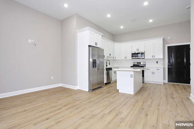 385 Passaic Avenue 6