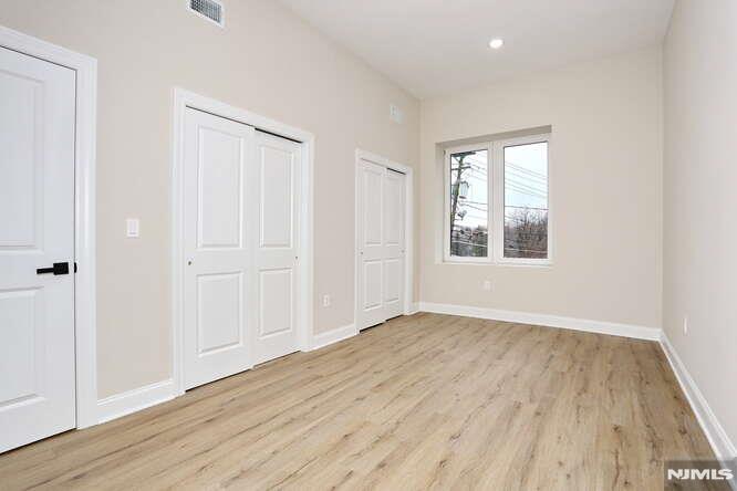 385 Passaic Avenue 7