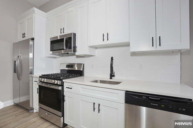 385 Passaic Avenue 7