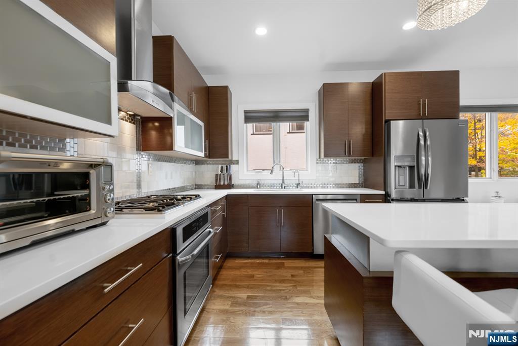 807 Edgewood Lane B