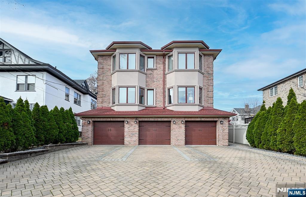 807 Edgewood Lane B