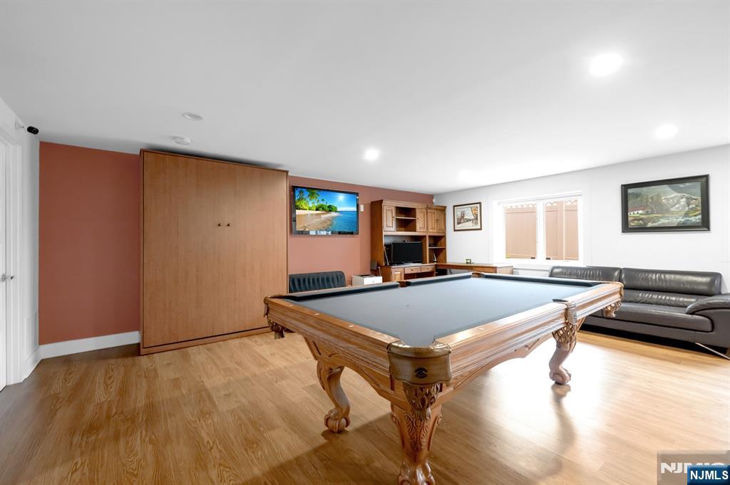 807 Edgewood Lane B