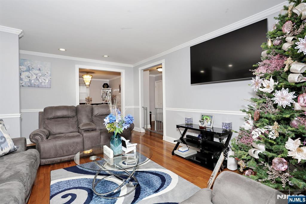 82 Bromley Place