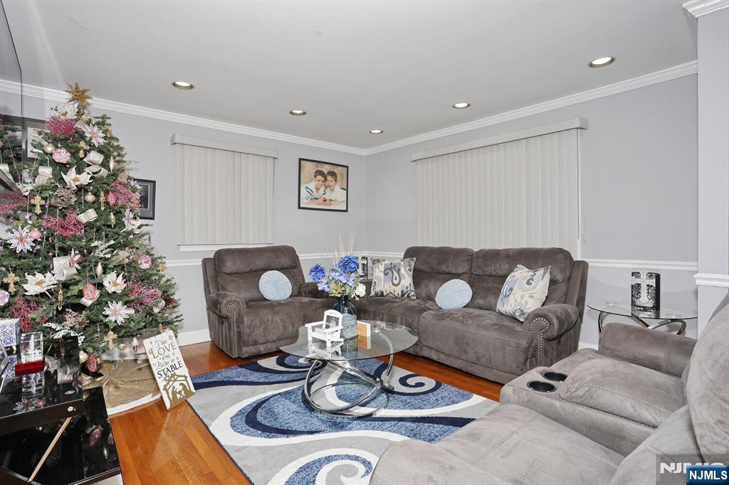 82 Bromley Place