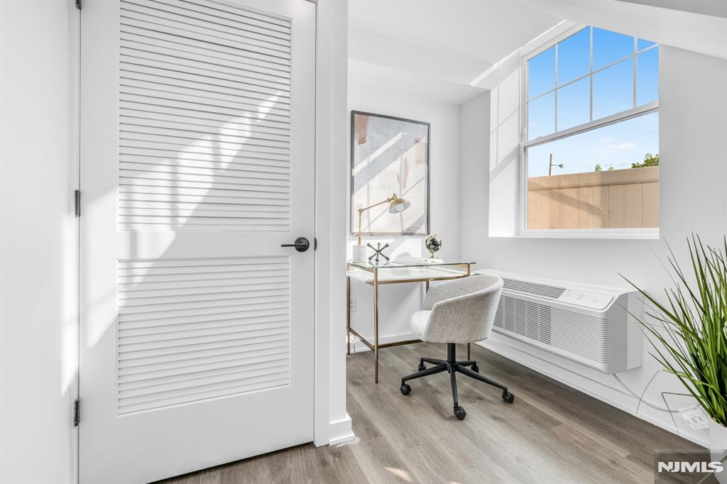 315 Railroad Avenue 108