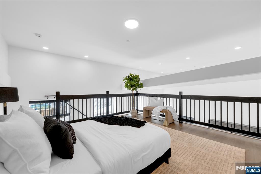 315 Railroad Avenue 108