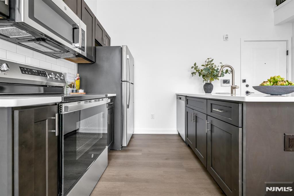 315 Railroad Avenue 108