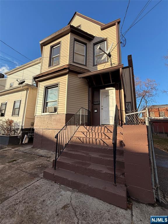 117-121 Holsman Street