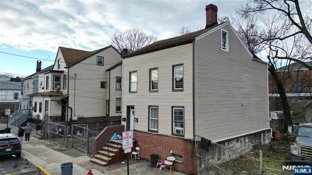 117-121 Holsman Street