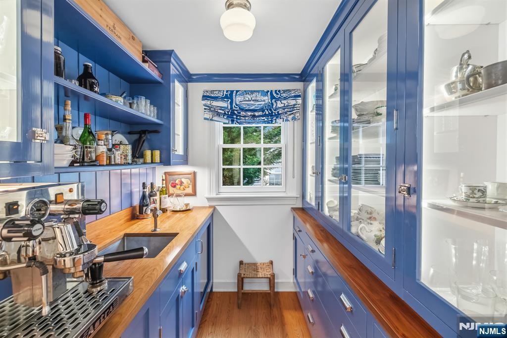15 Poe Avenue