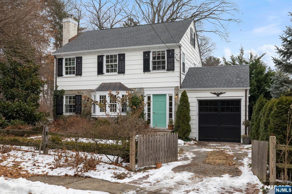 15 Poe Avenue